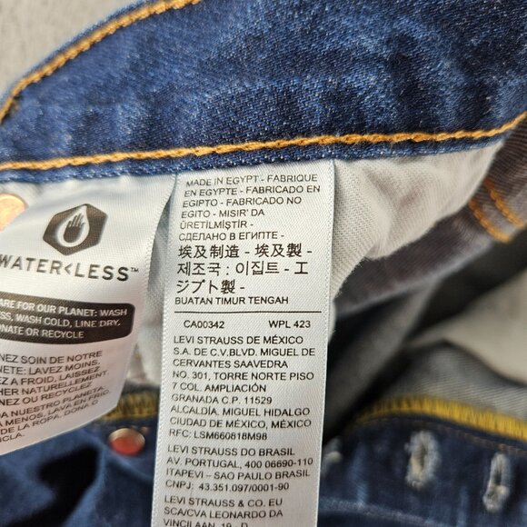 Levis Jeans Mens 32x32 Blue 501 Denim Button Fly Straight Leg - Picture 4 of 16